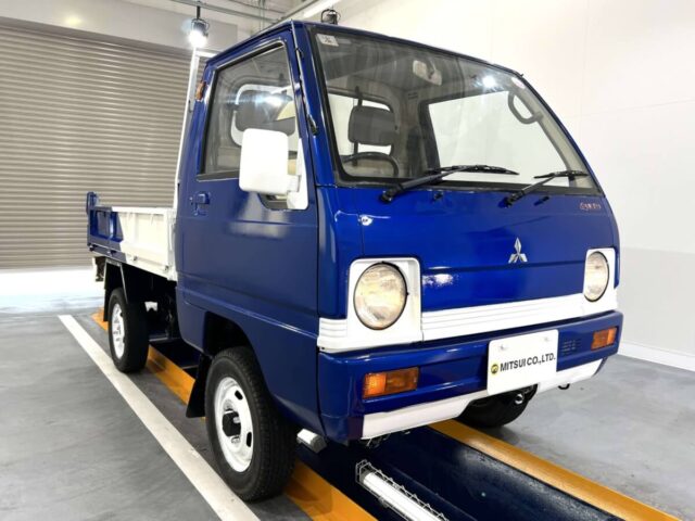 For sale 1990 Mitsubishi minicab truck dump U15T-0138035 #Japanese #keitruck #minitruck #4wd #mitsubishi #minicab #dump #usa #uk