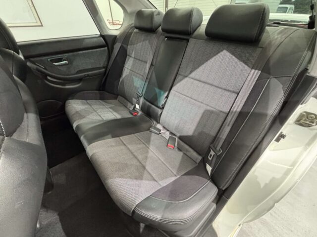 For sale 12/2000 Subaru Legacy B4 BE5-076109 #Japanese #subaru #legacy #usa #uk