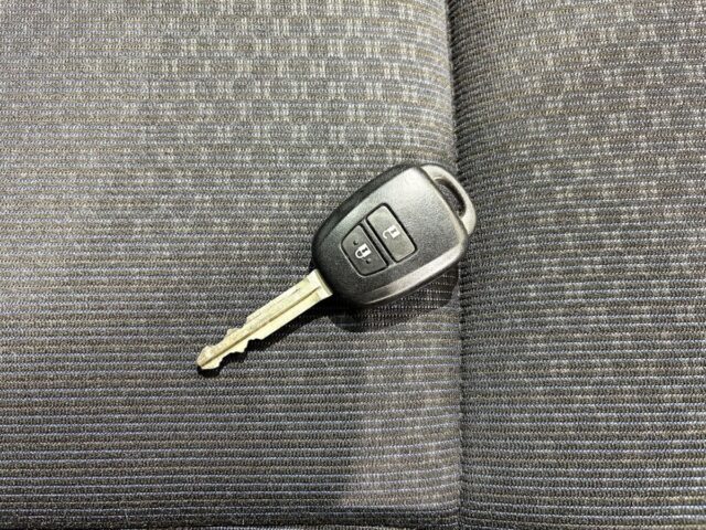 For sale 2018 Toyota succeed van NCP165-0052050 #Japanese #toyota #succeed #van