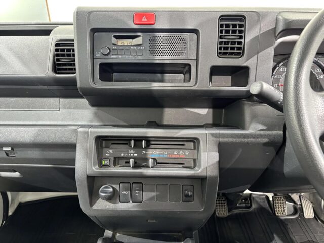 For sale 2017 Daihatsu hijet truck S510P-0166354 #Japanese #keitruck #minitruck #daihatsu #hijget #usa #uk