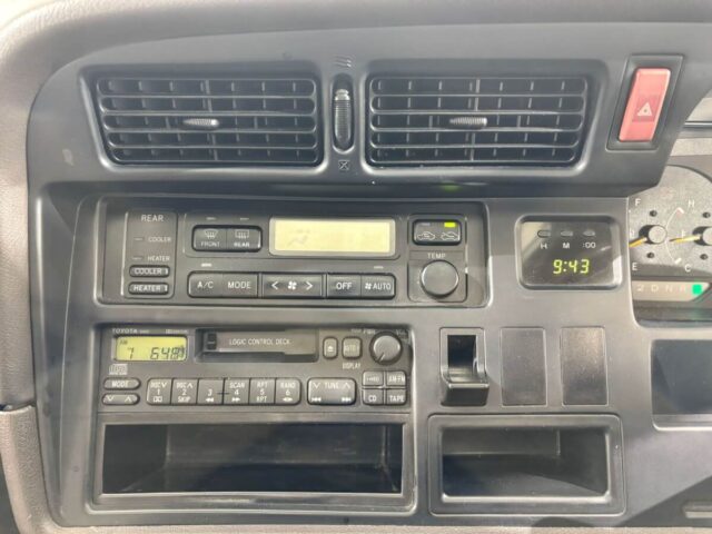 For sale 1996 Toyota hiace wagon KZH106-0026132 #Japanese #van #wagon #toyota #hiace