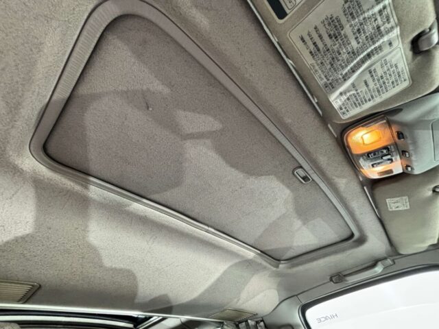 For sale 1996 Toyota hiace wagon KZH106-0026132 #Japanese #van #wagon #toyota #hiace