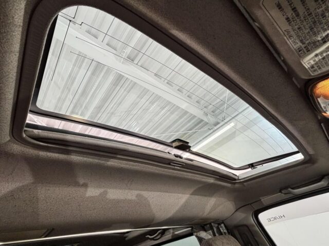 For sale 1996 Toyota hiace wagon KZH106-0026132 #Japanese #van #wagon #toyota #hiace