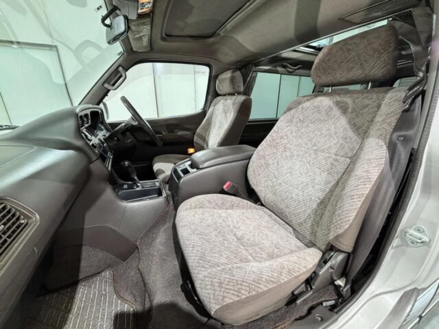 For sale 1996 Toyota hiace wagon KZH106-0026132 #Japanese #van #wagon #toyota #hiace