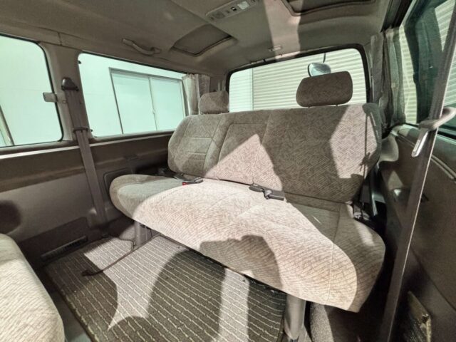 For sale 1996 Toyota hiace wagon KZH106-0026132 #Japanese #van #wagon #toyota #hiace