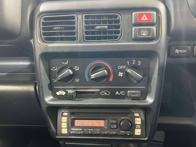 For sale 2/2001 Honda vamos HM2-1200684 #Japanese #keivan #minivan #honda #vamos #usa #uk