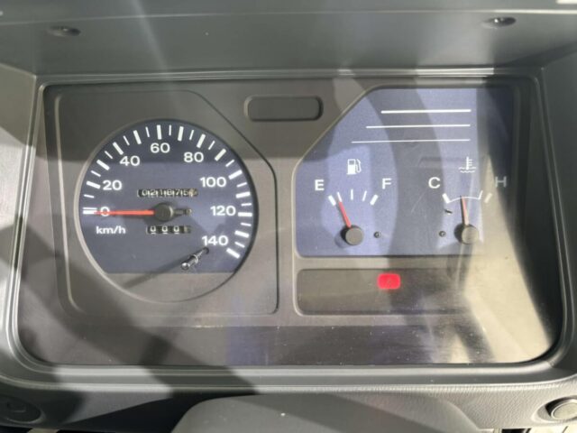 For sale 2000 Isuzu elf truck H4F23-600123 #Japanese #truck #Isuzu #usa #uk