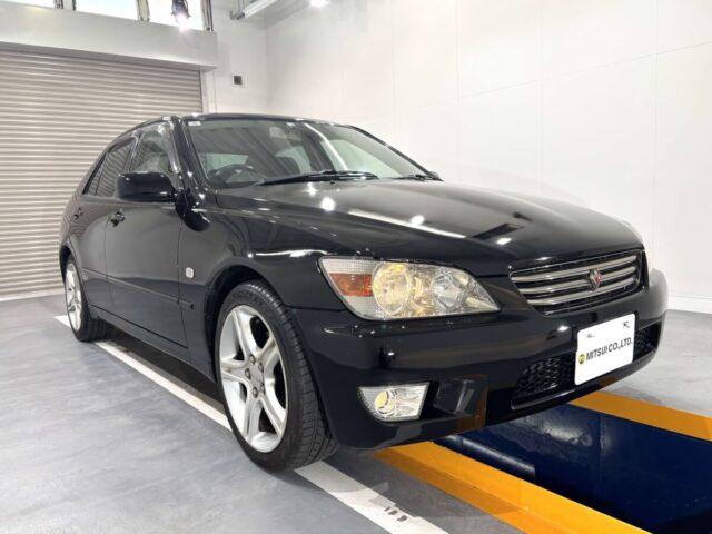 For sale 2000 Toyota altezza GXE10-0047415 #Japanese #hatchback #toyota #altezza #usa #uk
