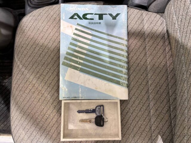 For sale 1991 Honda acty truck HA4-2008301 #Japanese #keitruck #minitruck #honda #acty #usa #uk