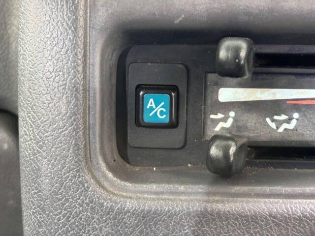 For sale 1998 Subaru sambar van KV3-222834 #Japanese #keivan #minivan #subaru #sambar #usa #uk