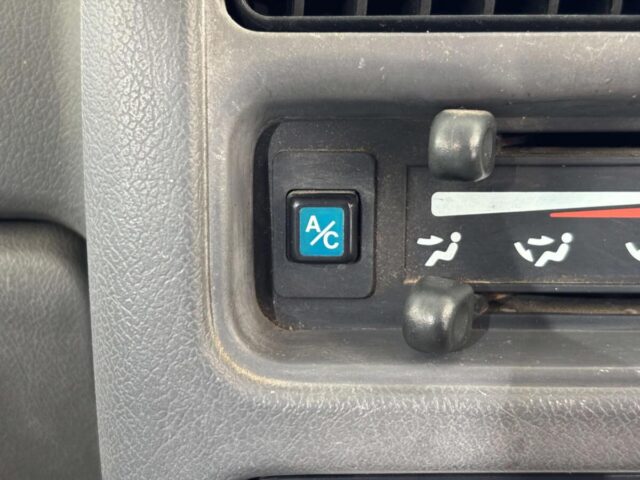 For sale 1998 Subaru sambar van KV4-177750 #Japanese #keivan #minivan #subaru #sambar #usa #uk