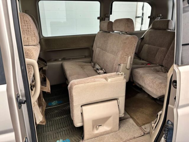 For sale 2001 Honda step wagon RF3-1042722 #Japanese #honda #minivan #stationwagon #usa #uk