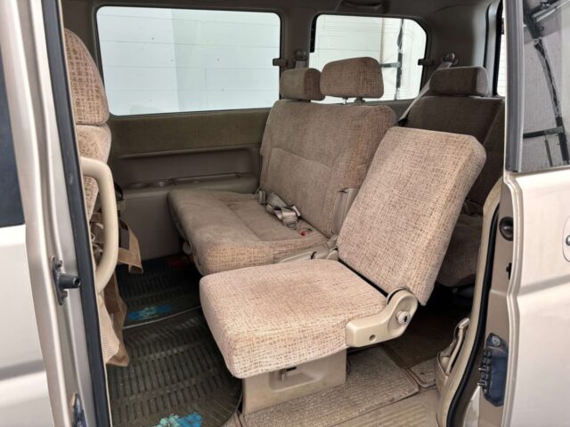 For sale 2001 Honda step wagon RF3-1042722 #Japanese #honda #minivan #stationwagon #usa #uk