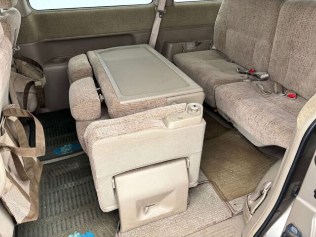 For sale 2001 Honda step wagon RF3-1042722 #Japanese #honda #minivan #stationwagon #usa #uk