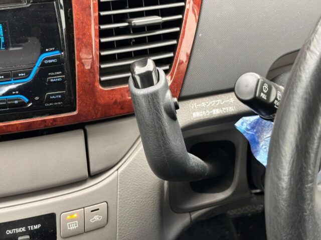 For sale 12/2001 Toyota NOAH AZR60-0014780 #Japanese #minivan #stationwagon #toyota #estima #usa #uk