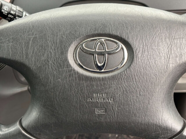 For sale 12/2001 Toyota NOAH AZR60-0014780 #Japanese #minivan #stationwagon #toyota #estima #usa #uk