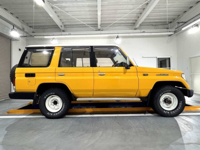 For sale 1991 Toyota land cruiser Prado LJ78-0024148 #Japanese #suv #toyota #landcruiser #usa #uk