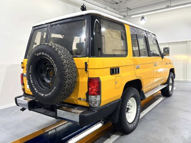 For sale 1991 Toyota land cruiser Prado LJ78-0024148 #Japanese #suv #toyota #landcruiser #usa #uk