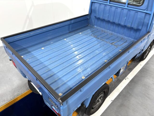 For sale 2000 Daihatsu hijet truck S200P-0039044 #Japanese #keitruck #minitruck #daihatsu #hijet #usa #uk