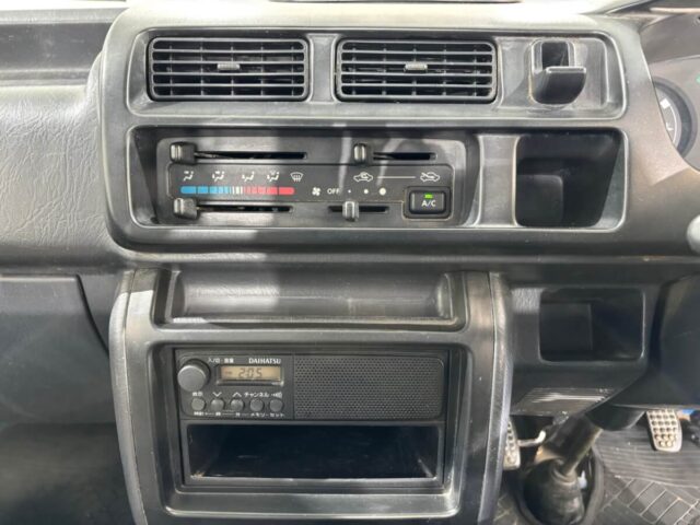 For sale 2000 Daihatsu hijet truck S200P-0039044 #Japanese #keitruck #minitruck #daihatsu #hijet #usa #uk