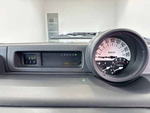 For sale 2001 Toyota bB NCP31-0089405 #Japanese #wagon #tallwagon #toyota #bb #usa #uk