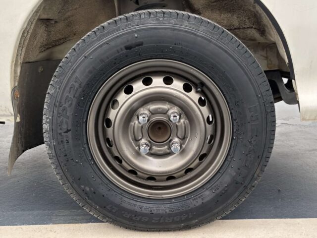 For sale 2000 Daihatsu hijet truck S200P-0041121 #Japanese #keitruck #minitruck #daihatsu #hijet #usa #uk