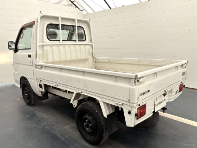 For sale 2000 Daihatsu hijet truck S200P-0047684 #Japanese #keitruck #minitruck #daihatsu #hijet #usa #uk