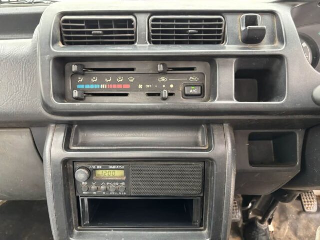 For sale 2000 Daihatsu hijet truck S200P-0047684 #Japanese #keitruck #minitruck #daihatsu #hijet #usa #uk