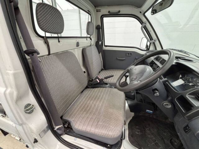 For sale 1/2001 Daihatsu hijet truck S210P-0094210 #Japanese #keitruck #minitruck #daihatsu #hijet #usa #uk