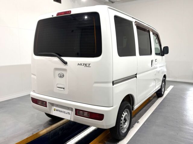 For sale 2014 Daihatsu hijet cargo S331V-0115256 #Japanese #keivan #minivan #daihatsu #hijet #usa #uk
