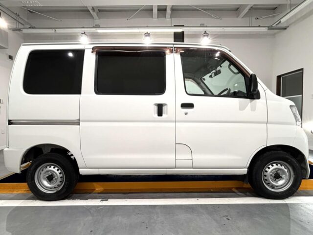 For sale 2014 Daihatsu hijet cargo S331V-0115256 #Japanese #keivan #minivan #daihatsu #hijet #usa #uk