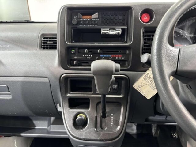 For sale 2014 Daihatsu hijet cargo S331V-0115256 #Japanese #keivan #minivan #daihatsu #hijet #usa #uk