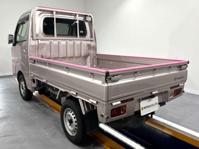 For sale 2015 Daihatsu hijet truck S510P-0064004 #Japanese #keitruck #minitruck #daihatsu #hijget #usa #uk