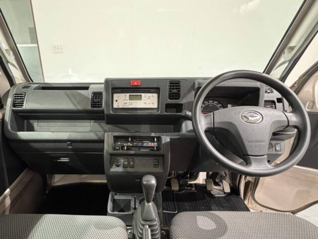 For sale 2015 Daihatsu hijet truck S510P-0064004 #Japanese #keitruck #minitruck #daihatsu #hijget #usa #uk