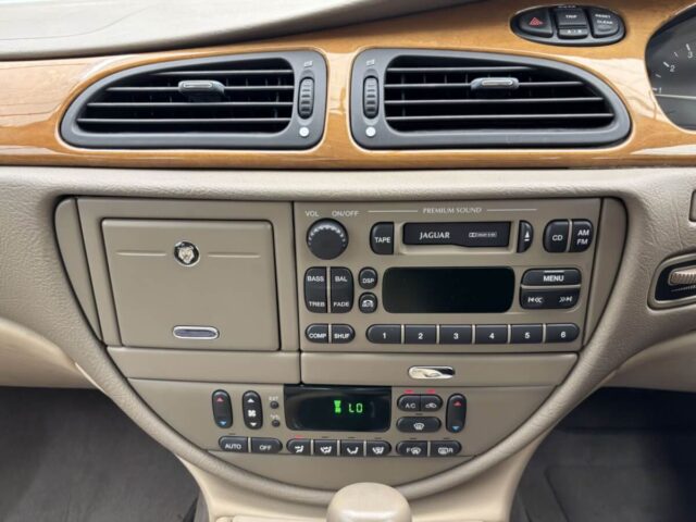 For sale 4/2001 Jaguar s-type SAJ-KC02LX1FM06598 #Japanese #jaguar #s-type #sedan #usa #uk