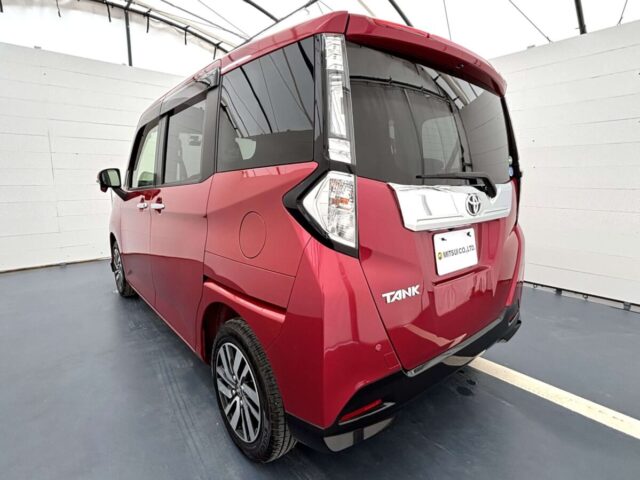 For sale 2017 Toyota tank M900A-0053884 #Japanese #hatchback #toyota #tank #usa #uk