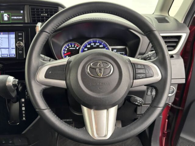 For sale 2017 Toyota tank M900A-0053884 #Japanese #hatchback #toyota #tank #usa #uk