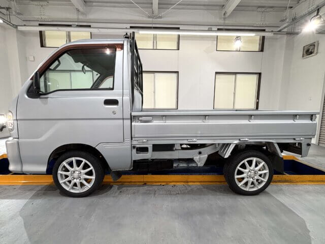 For sale 2001 Daihatsu hijet truck S200P-0076437 #Japanese #keitruck #minitruck #daihatsu #hijet #usa #uk