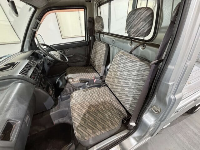 For sale 2001 Daihatsu hijet truck S200P-0076437 #Japanese #keitruck #minitruck #daihatsu #hijet #usa #uk