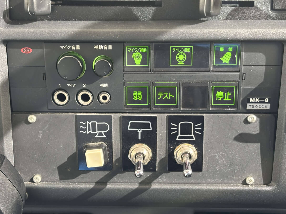 1995 Toyota HiAce JDM car for sale — photo 14 of 25
