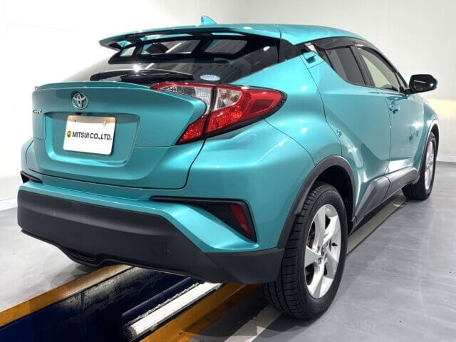 For sale 2019 Toyota c-hr NGX50-2035923 #Japanese #suv #toyota #c-hr #usa #uk