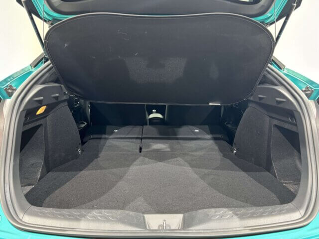 For sale 2019 Toyota c-hr NGX50-2035923 #Japanese #suv #toyota #c-hr #usa #uk