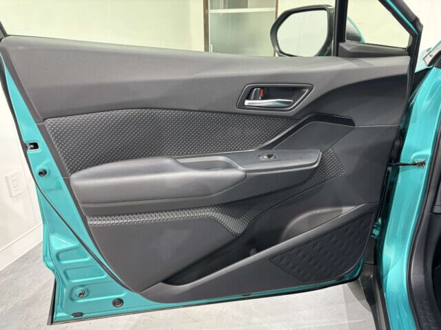 For sale 2019 Toyota c-hr NGX50-2035923 #Japanese #suv #toyota #c-hr #usa #uk