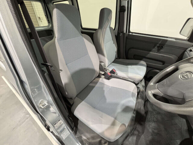 For sale 2010 Daihatsu hijet cargo S331V-0037151 #Japanese #keivan #minivan #daihatsu #hijet #usa #uk
