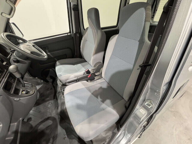 For sale 2010 Daihatsu hijet cargo S331V-0037151 #Japanese #keivan #minivan #daihatsu #hijet #usa #uk