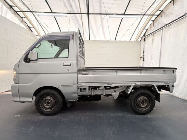 For sale 2001 Daihatsu hijet truck S200P-0067697 #Japanese #keitruck #minitruck #daihatsu #hijet #usa #uk