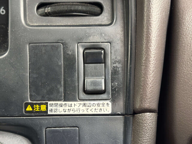 For sale 2001 Toyota hiace wagon KZH120-2004038 #Japanese #van #wagon #toyota #hiace