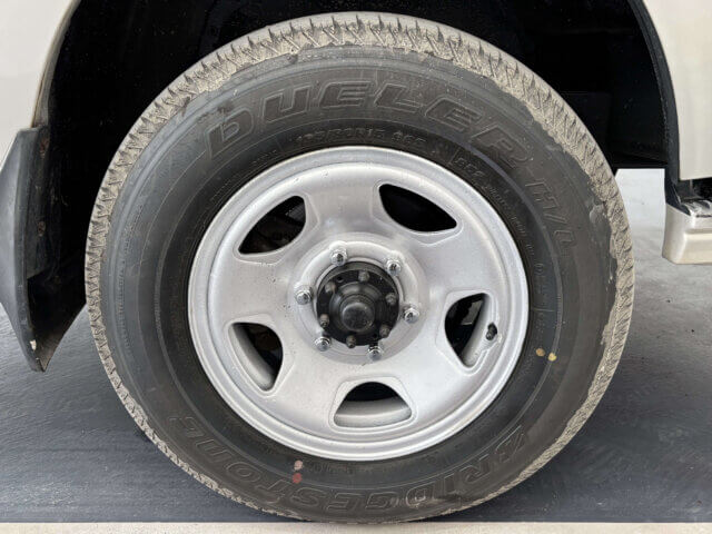 For sale 2001 Toyota hiace wagon KZH120-2004038 #Japanese #van #wagon #toyota #hiace