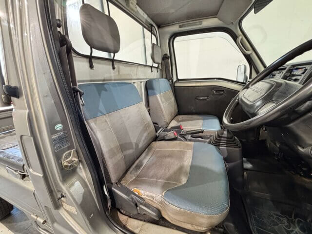 For sale 2000 Subaru sambar truck TT2-064261 #Japanese #keitruck #minitruck #subaru #sambar #usa #uk