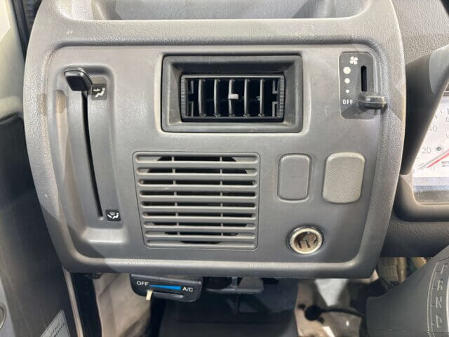 For sale 1998 Daihatsu midget2 K100C-002380 #Japanese #keitruck #minitruck #daihatsu #midget2 #usa #uk